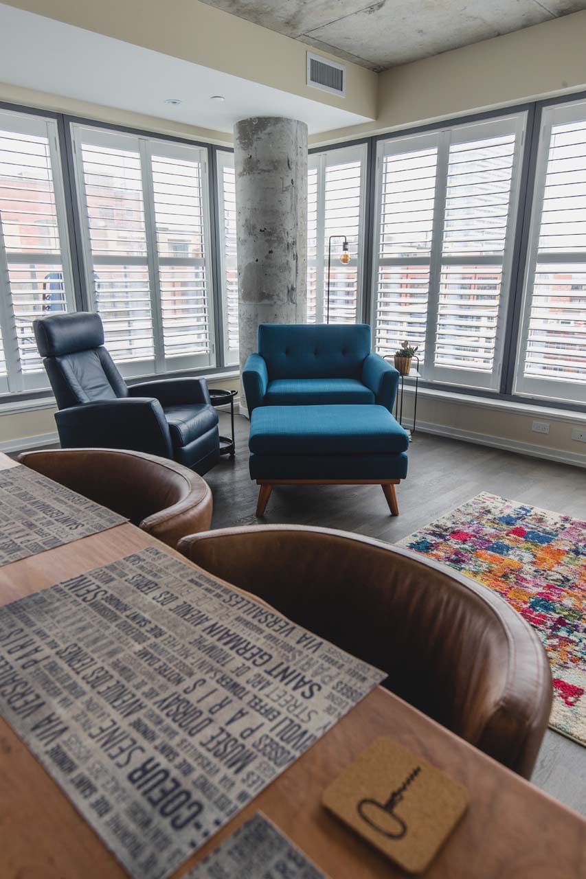 Wood Shutters in den