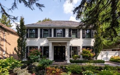 Exterior Window Shutters – Selecting the Right Wood